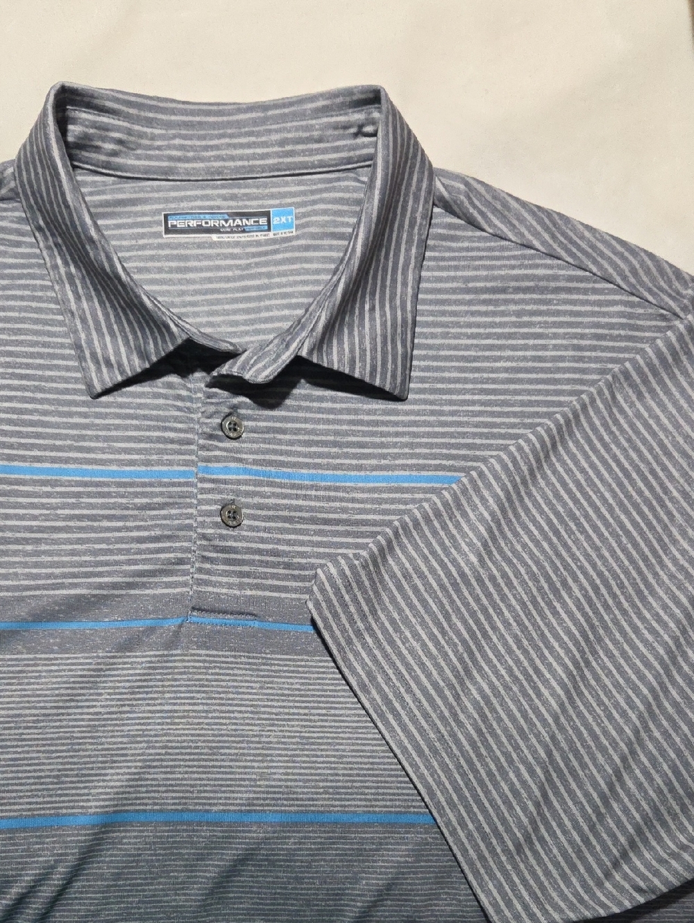 Roundtree & Yorke Gray Polo with Blue Accent Stripes